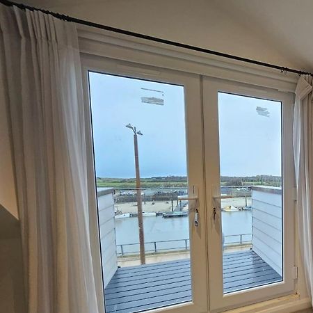 River Breeze Balcony 4 Литлхемптон Экстерьер фото
